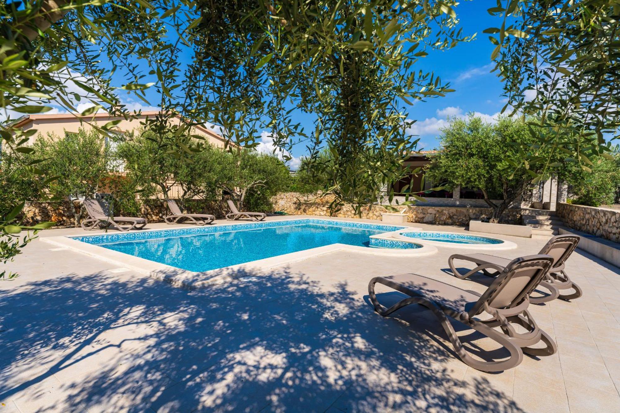 Villa Zlatni Dvori Zadarvillas Ражанац Екстер'єр фото