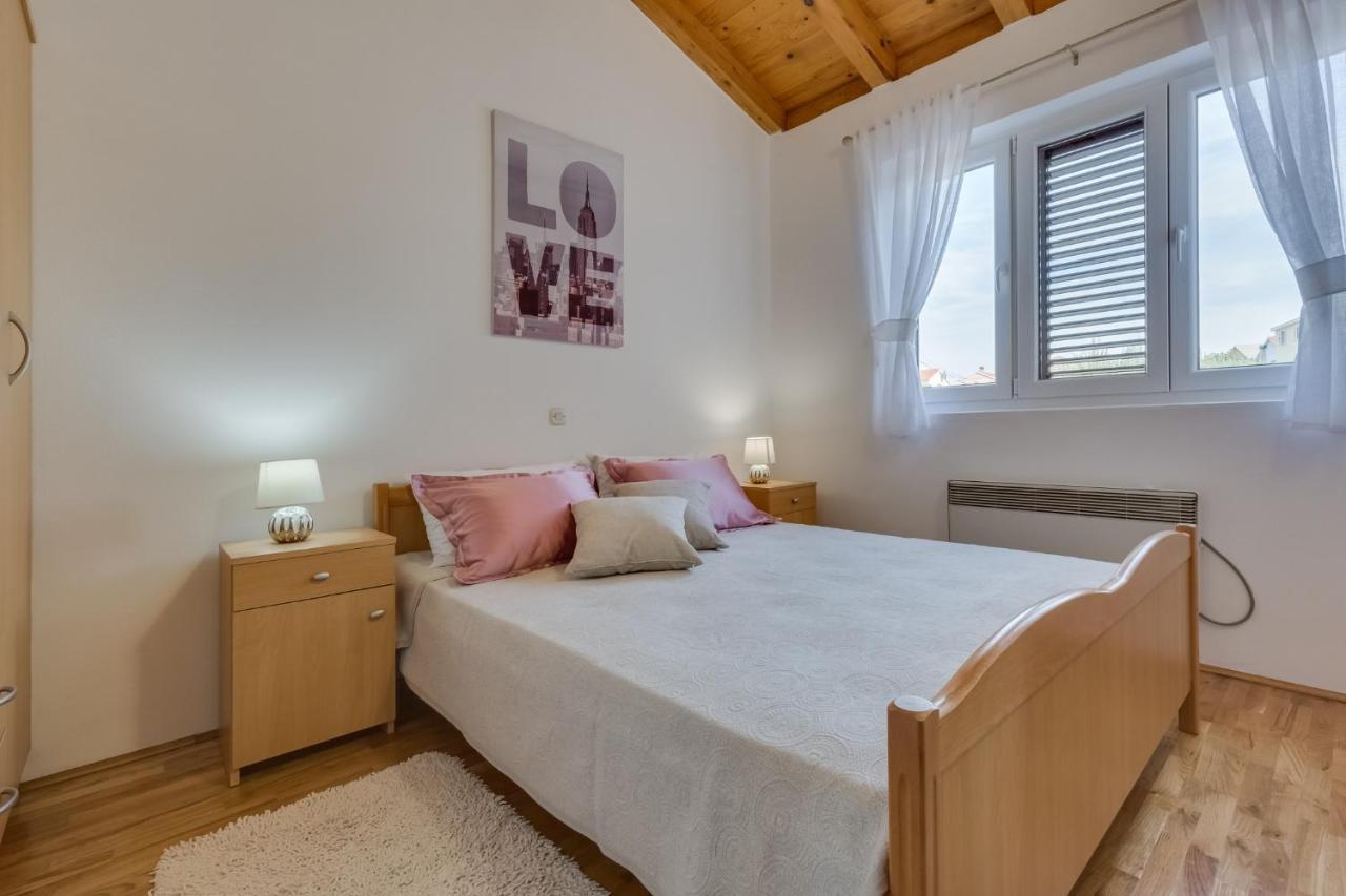 Villa Zlatni Dvori Zadarvillas Ражанац Екстер'єр фото