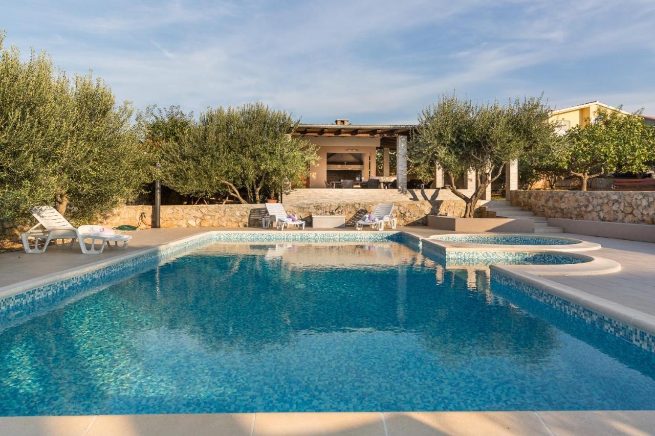Villa Zlatni Dvori Zadarvillas Ражанац Екстер'єр фото